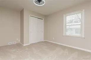 8871 Boyce Pl, Jennings, MO 63136 - Photo 17