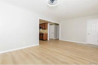 8871 Boyce Place, Jennings, MO 63136 - Photo 5