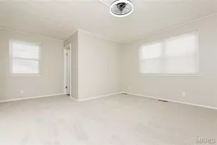 8871 Boyce Pl, Jennings, MO 63136 - Photo 21