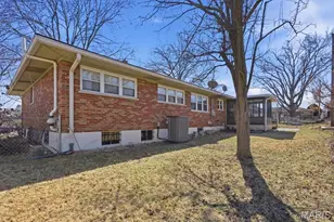 6123 Savio Dr, Affton, MO 63123 - Photo 33