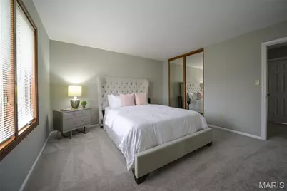 6906 Wellsford Court, Oakville, MO 63129 - Photo 29