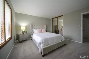 6906 Wellsford Ct, Oakville, MO 63129 - Photo 29