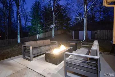 6906 Wellsford Court, Oakville, MO 63129 - Photo 19