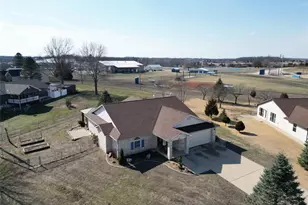 327 Quail Ridge Ct, Bourbon, MO 65441 - Photo 33