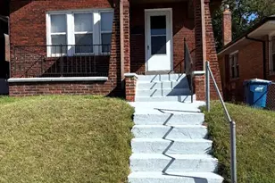 6231 Dardanella Ave, Pine Lawn, MO 63121 - Photo 1