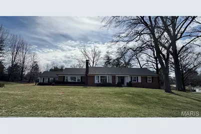 17 Outer Ladue Drive, Frontenac, MO 63131 - Photo 1