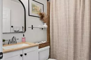 717 Woodrun Dr, Ballwin, MO 63021 - Photo 21