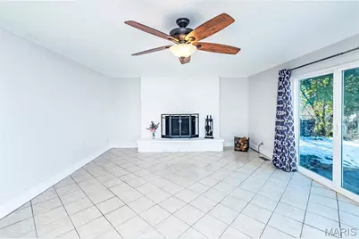 9836 Charwick Drive, Saint Louis, MO 63128 - Photo 13