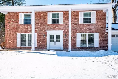 9836 Charwick Drive, Saint Louis, MO 63128 - Photo 3