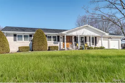 803 Fieldcrest Drive, Washington, MO 63090 - Photo 1