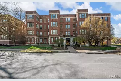 5696 Kingsbury Avenue #406, Saint Louis, MO 63112 - Photo 1
