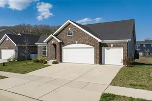 689 Fox Creek Dr, Fenton, MO 63026 - Photo 37