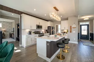 6700 Preservation Pkwy, Affton, MO 63123 - Photo 7