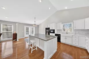 24833 Turkey Ridge Dr, Warrenton, MO 63383 - Photo 11