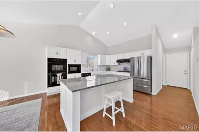 24833 Turkey Ridge Drive, Warrenton, MO 63383 - Photo 9