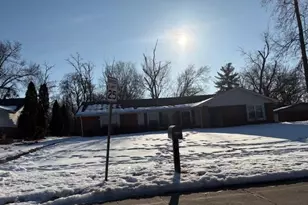 502 Iron Lantern Dr, Ballwin, MO 63011 - Photo 1