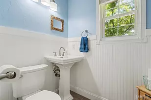 5813 Amber Pl Dr, Saint Louis, MO 63128 - Photo 15
