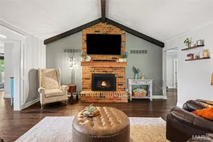 5813 Amber Pl Dr, Saint Louis, MO 63128 - Photo 3