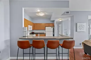 1239 Gardens Circle Dr, Saint Louis, MO 63125 - Photo 25