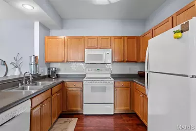 1239 Gardens Circle Drive #I, Saint Louis, MO 63125 - Photo 21
