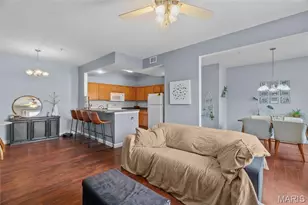 1239 Gardens Circle Dr, Saint Louis, MO 63125 - Photo 5