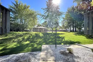 1741 Gascony Parc Dr, Lake Saint Louis, MO 63367 - Photo 11