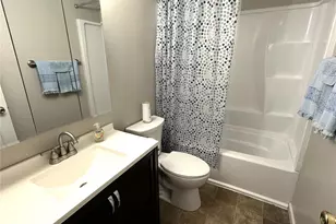 1741 Gascony Parc Dr, Lake Saint Louis, MO 63367 - Photo 9