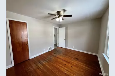1030 Addison, Saint Louis, MO 63137 - Photo 9