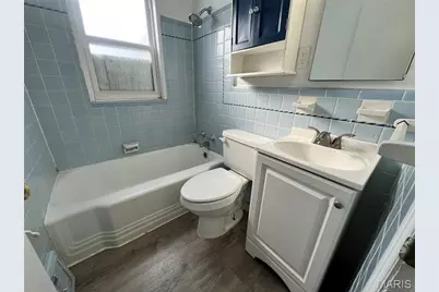 1030 Addison, Saint Louis, MO 63137 - Photo 5