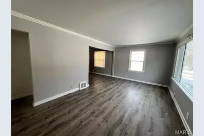 1030 Addison, Saint Louis, MO 63137 - Photo 3