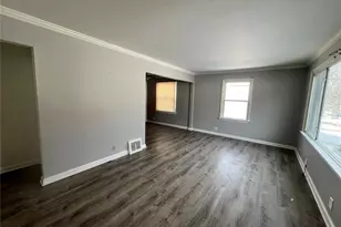 1030 Addison, Saint Louis, MO 63137 - Photo 3