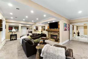 14 Ballantrae Ct, Frontenac, MO 63131 - Photo 43