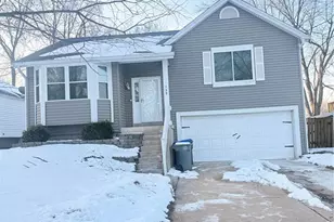 139 Aspencade Cir, O'Fallon, MO 63376 - Photo 1