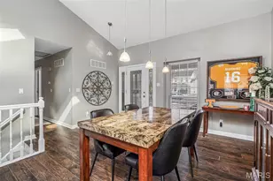 6835 Bear Creek Dr, Saint Louis, MO 63129 - Photo 13