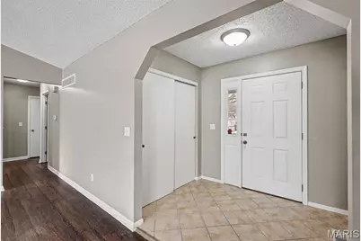 1326 Pegasus Trail, Saint Peters, MO 63376 - Photo 3