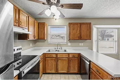 1326 Pegasus Trail, Saint Peters, MO 63376 - Photo 11