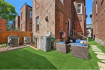 1804 Hickory Street, Saint Louis, MO 63104 - Photo 43