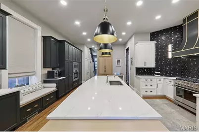 1804 Hickory Street, Saint Louis, MO 63104 - Photo 9