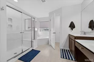 1281 Harvester Dr, Chesterfield, MO 63005 - Photo 31