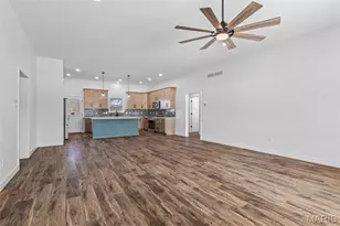 323 Wellington Pl, Farmington, MO 63640 - Photo 3