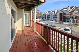 321 Shirley Ridge Dr, Saint Charles, MO 63304 - Photo 9