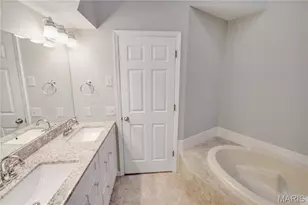 321 Shirley Ridge Dr, Saint Charles, MO 63304 - Photo 13