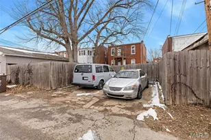 738 Dover Pl, Saint Louis, MO 63111 - Photo 11