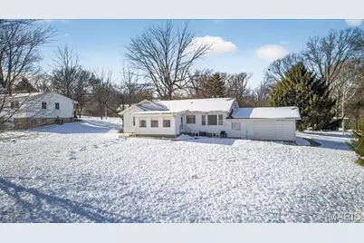 46 Garden Lane, Maryland Heights, MO 63043 - Photo 23