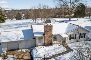 46 Garden Ln, Maryland Heights, MO 63043 - Photo 27