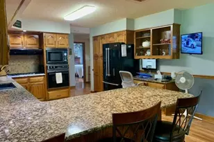 922 Park St, Monroe City, MO 63456 - Photo 9