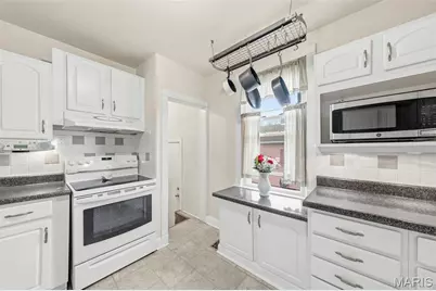 2233 Hood Avenue, Overland, MO 63114 - Photo 9