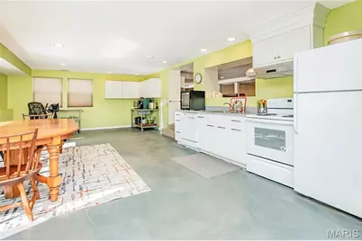 10748 Leebur Drive, Saint Louis, MO 63128 - Photo 33