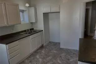 4843 Lee Ave, Saint Louis, MO 63115 - Photo 3