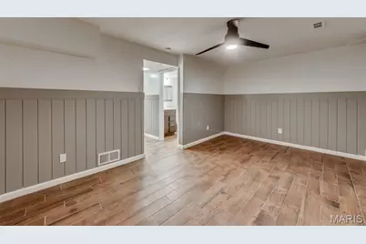 1722 Robin Knoll Court, Saint Louis, MO 63146 - Photo 35